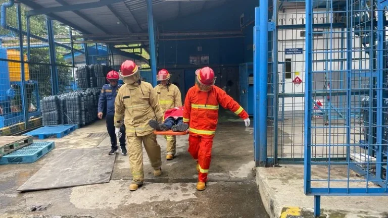 pelatihan kebakaran kelas dc